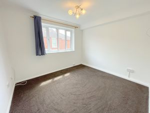 ST JAMES COURT- click for photo gallery